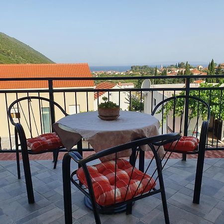 Ferienwohnung Petar Trpanj Exterior foto